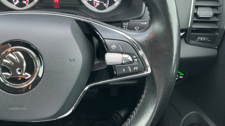 Skoda Karoq 1.5 TSI SE L 5dr DSG Petrol Estate